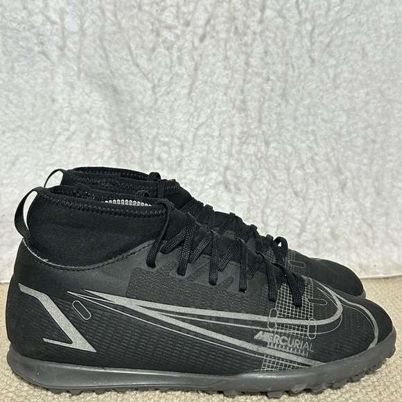 Nike Mercurial Superfly Club 8 Indoor/Turf Football Cleats Shoes Youth SZ 4Y - Picture 1 of 11